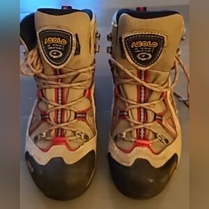Asolo Gore Tex Hiking Boot